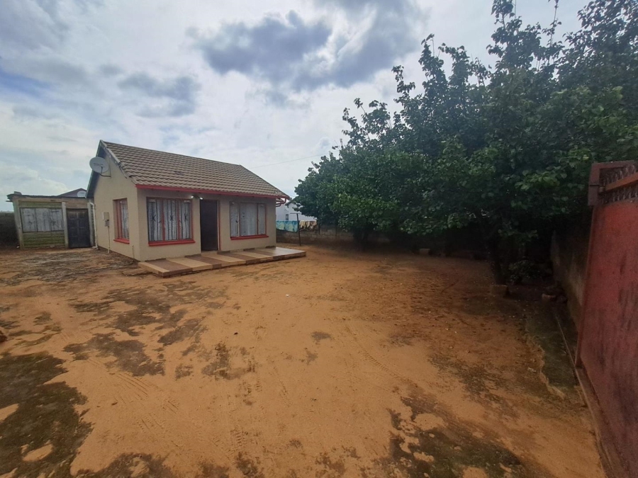 2 Bedroom Property for Sale in Kagiso Gauteng