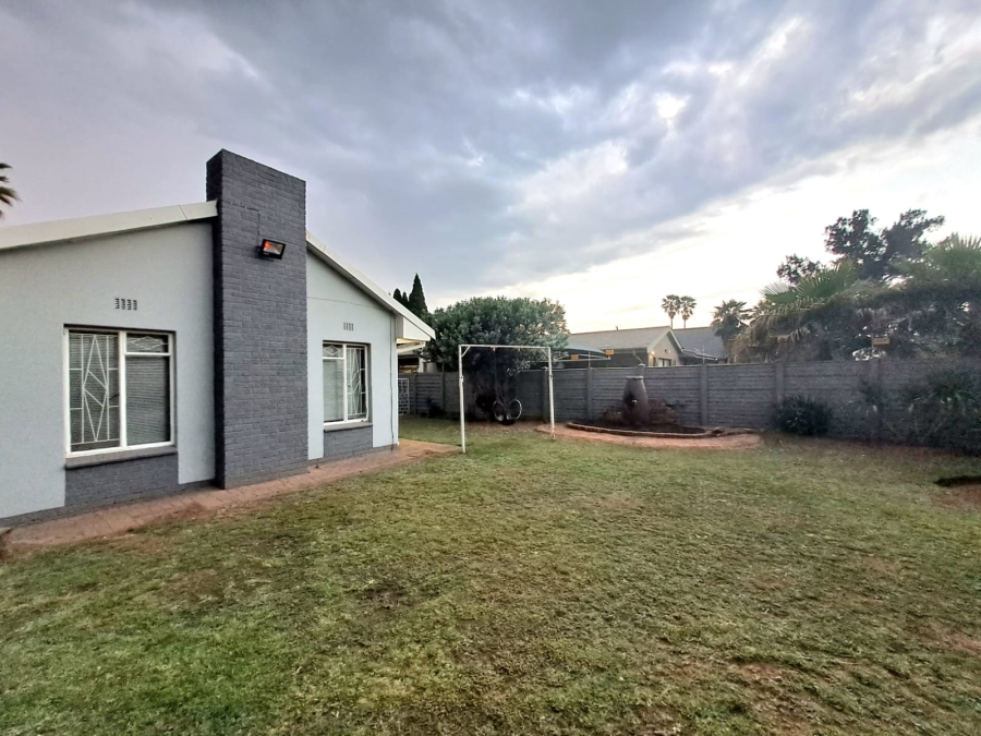 3 Bedroom Property for Sale in Risiville Gauteng