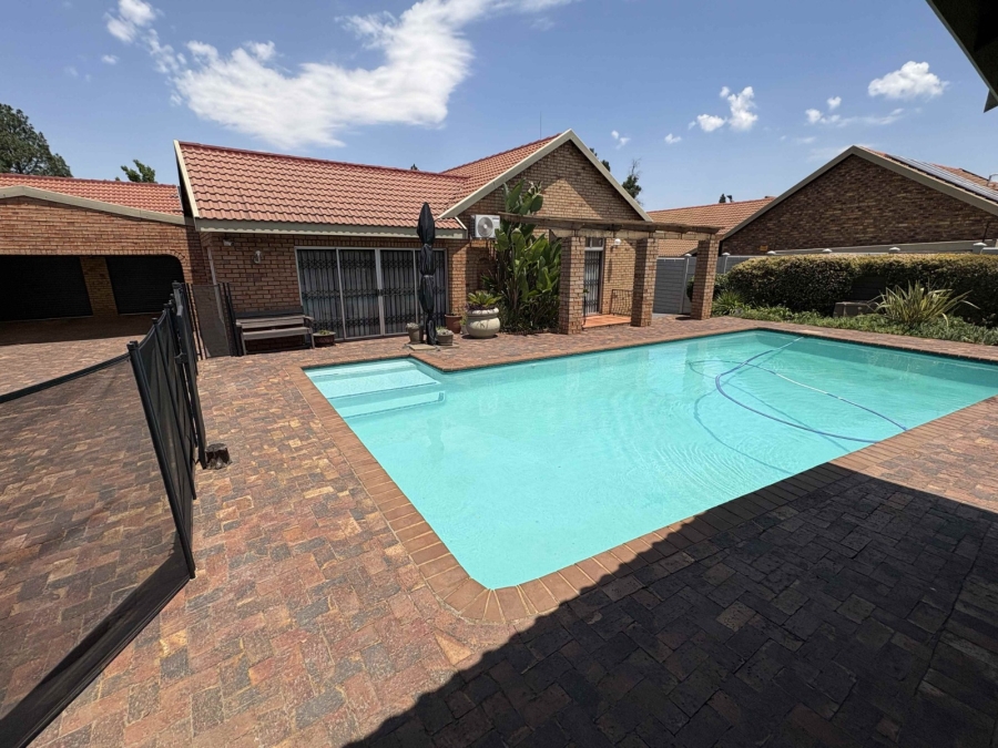 4 Bedroom Property for Sale in Vanderbijlpark SE Gauteng