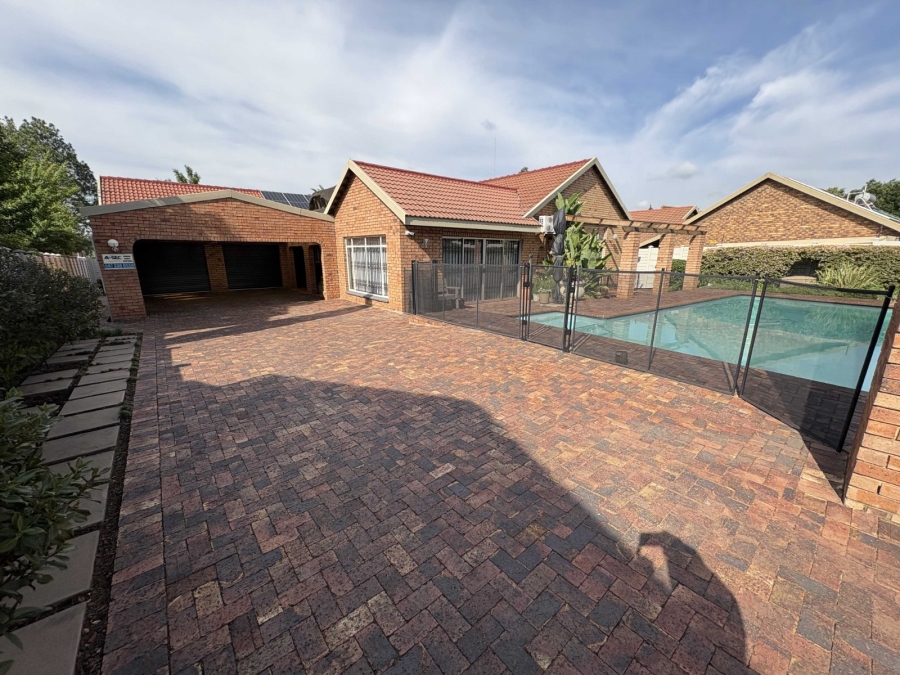 4 Bedroom Property for Sale in Vanderbijlpark SE Gauteng