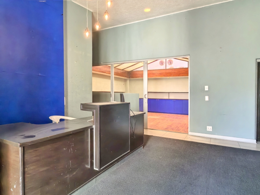 To Let commercial Property for Rent in Dunkeld Gauteng