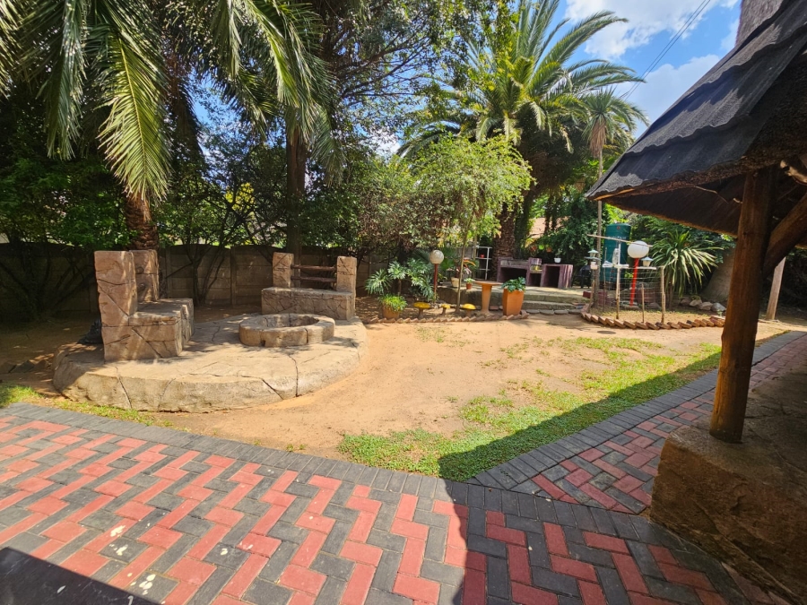 5 Bedroom Property for Sale in Winchester Hills Gauteng