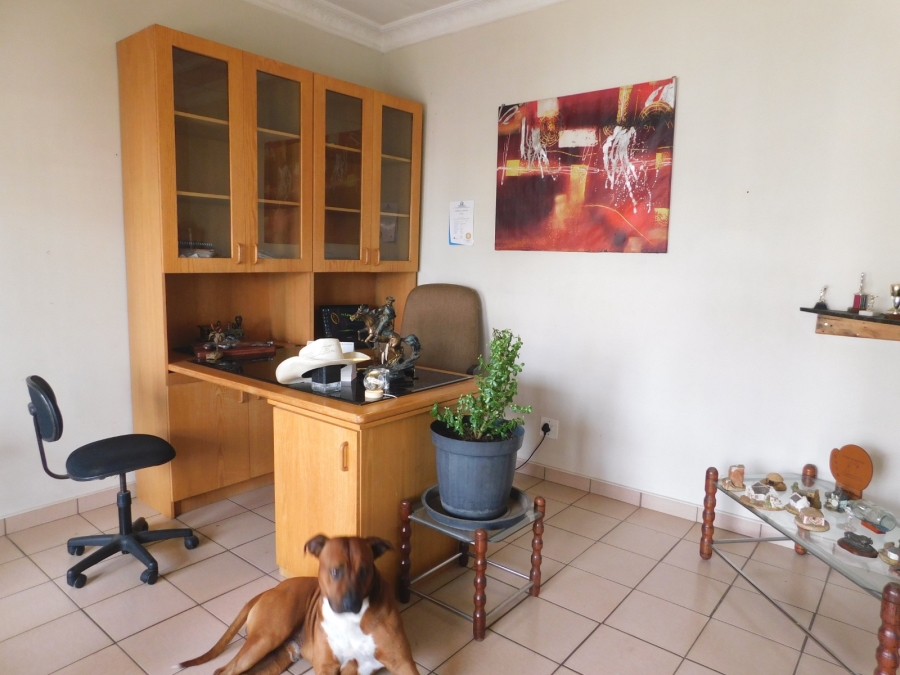 5 Bedroom Property for Sale in Krugersdorp West Gauteng