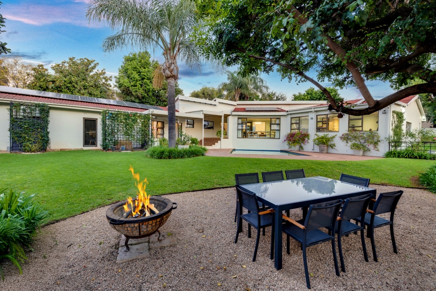 4 Bedroom Property for Sale in Lonehill Gauteng