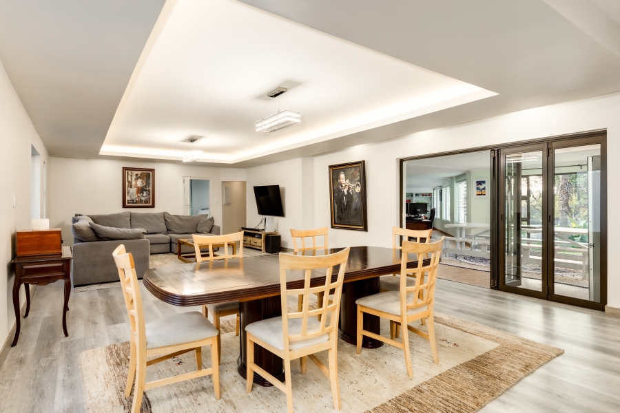 4 Bedroom Property for Sale in Lonehill Gauteng