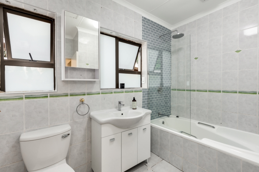 4 Bedroom Property for Sale in Lonehill Gauteng