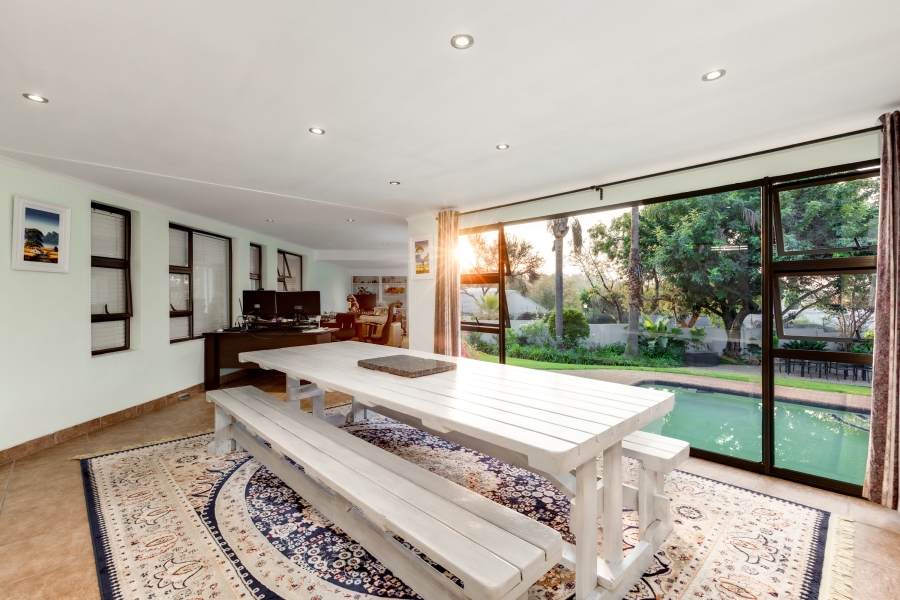 4 Bedroom Property for Sale in Lonehill Gauteng