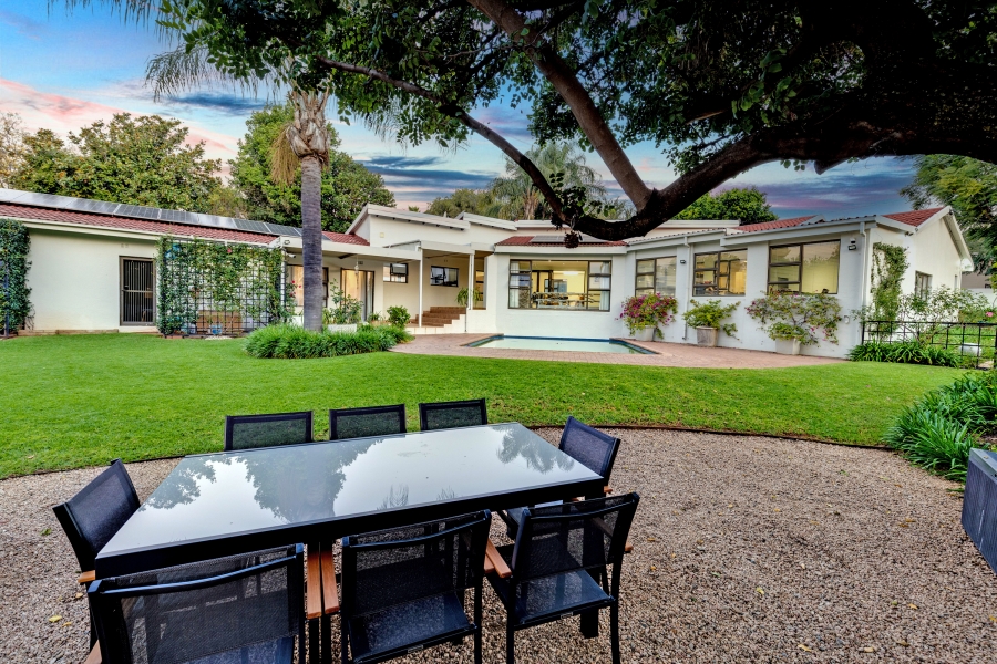 4 Bedroom Property for Sale in Lonehill Gauteng