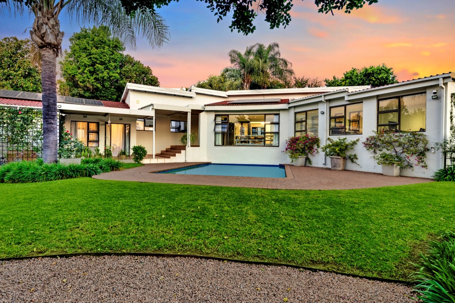 4 Bedroom Property for Sale in Lonehill Gauteng