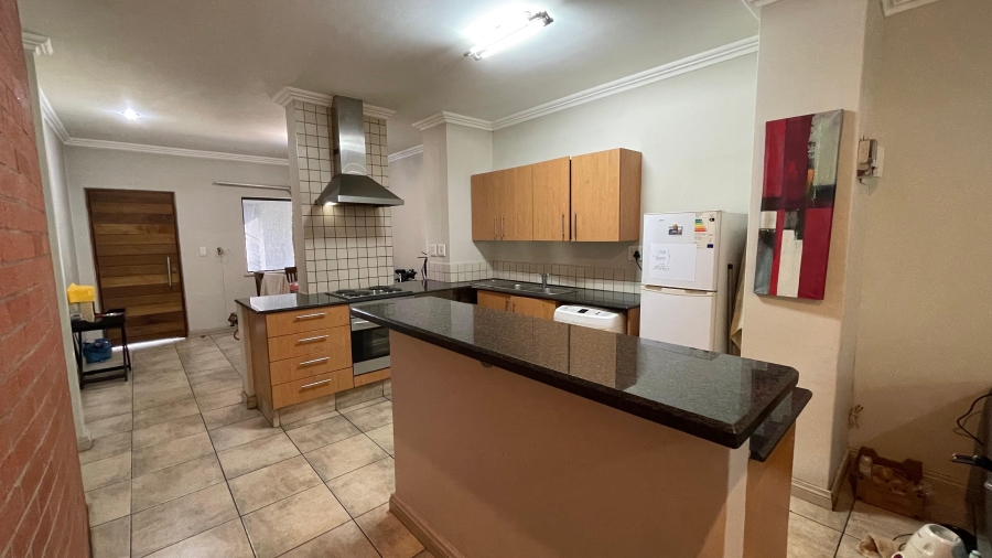 2 Bedroom Property for Sale in Rivonia Gauteng