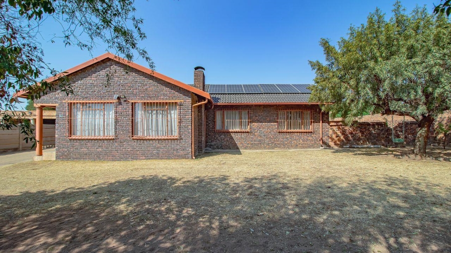 3 Bedroom Property for Sale in Dalpark Gauteng