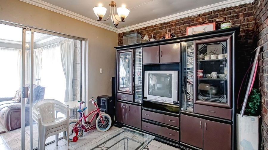 3 Bedroom Property for Sale in Dalpark Gauteng