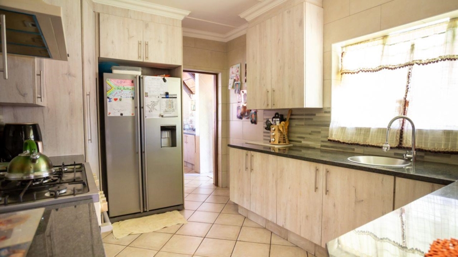 4 Bedroom Property for Sale in Brenthurst Gauteng