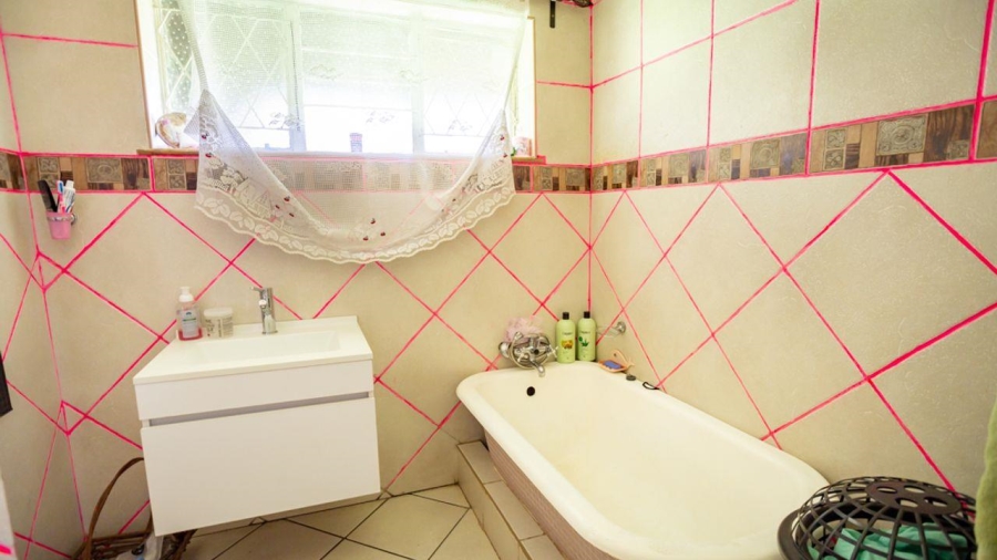 4 Bedroom Property for Sale in Brenthurst Gauteng