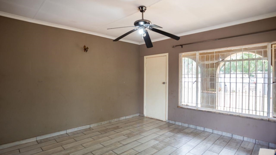4 Bedroom Property for Sale in Edelweiss Gauteng