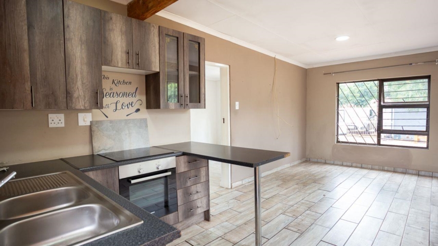 4 Bedroom Property for Sale in Edelweiss Gauteng