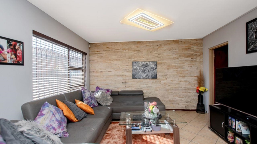 3 Bedroom Property for Sale in Klopperpark Gauteng