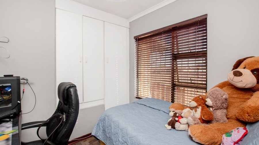 3 Bedroom Property for Sale in Klopperpark Gauteng