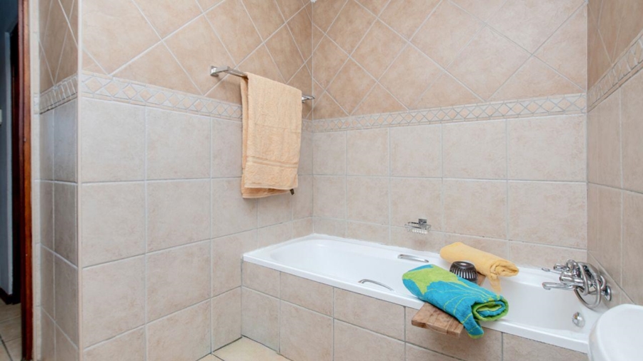 3 Bedroom Property for Sale in Klopperpark Gauteng