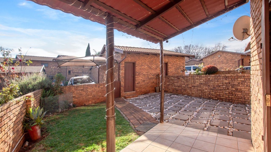 3 Bedroom Property for Sale in Klopperpark Gauteng