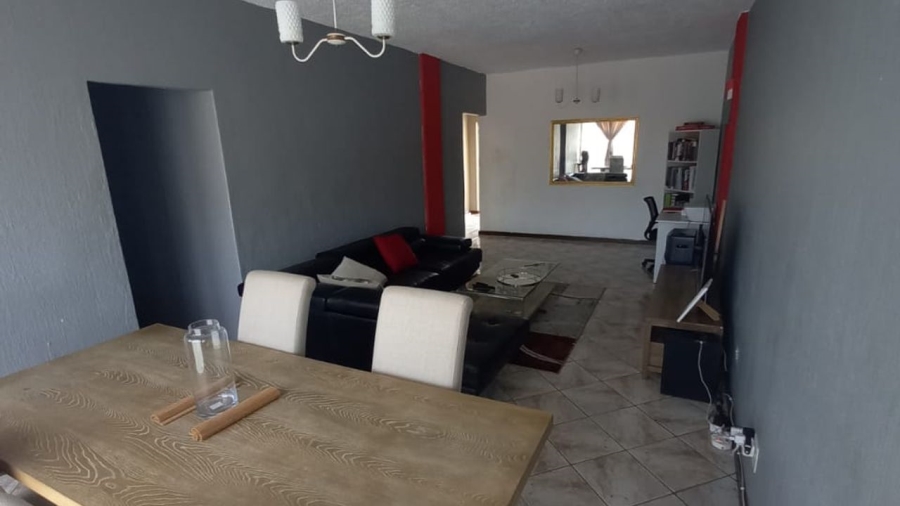 2 Bedroom Property for Sale in Symhurst Gauteng