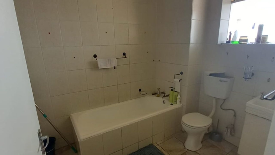 2 Bedroom Property for Sale in Symhurst Gauteng