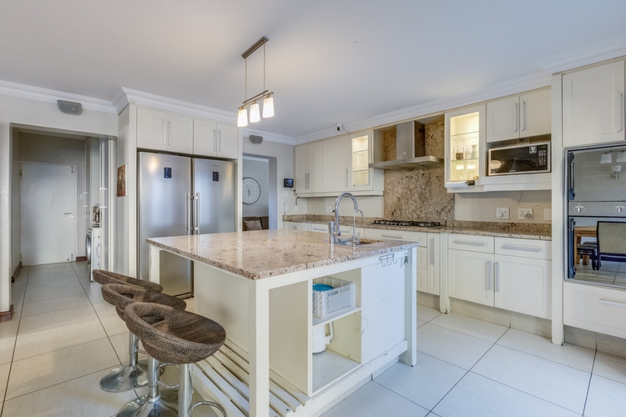 4 Bedroom Property for Sale in Glenadrienne Gauteng