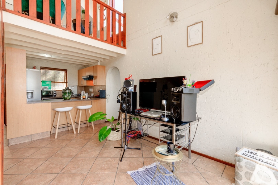 1 Bedroom Property for Sale in Lonehill Gauteng