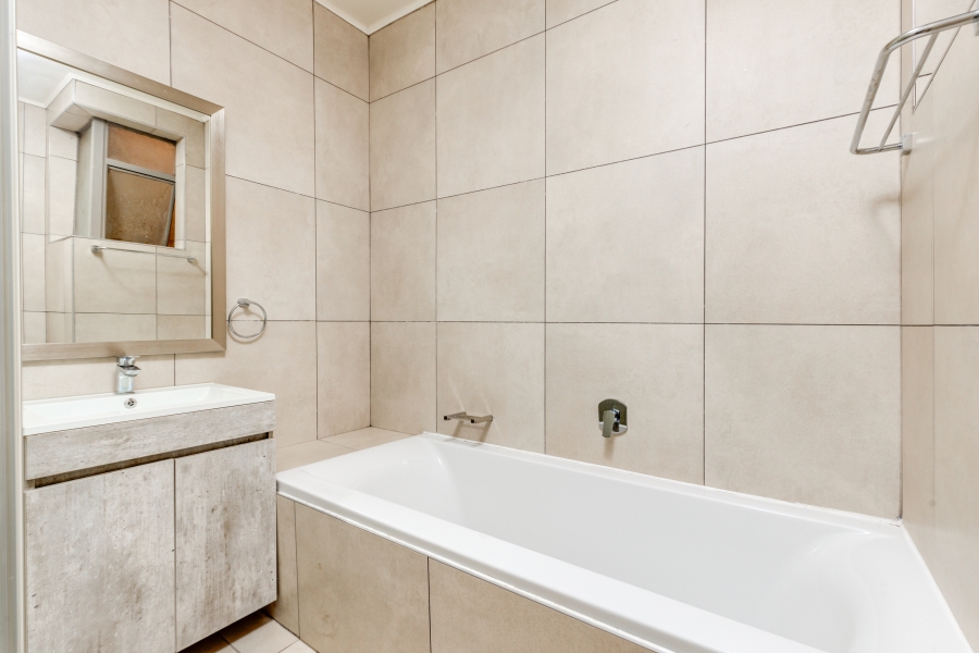 2 Bedroom Property for Sale in Paulshof Gauteng