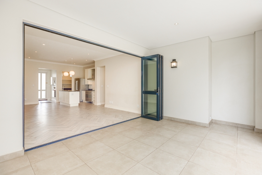 2 Bedroom Property for Sale in Bryanston Gauteng