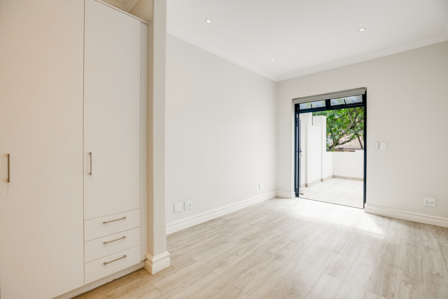 2 Bedroom Property for Sale in Bryanston Gauteng