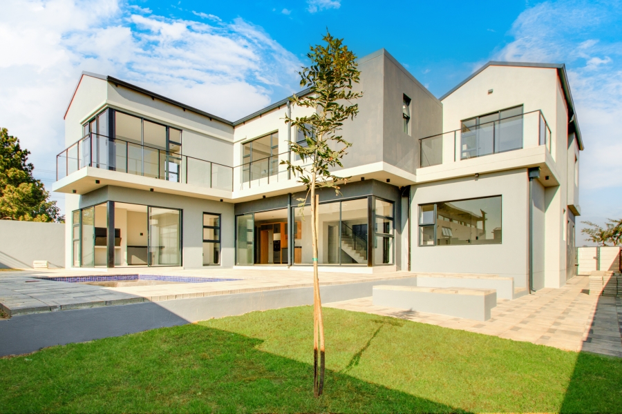 4 Bedroom Property for Sale in Helderfontein Estate Gauteng