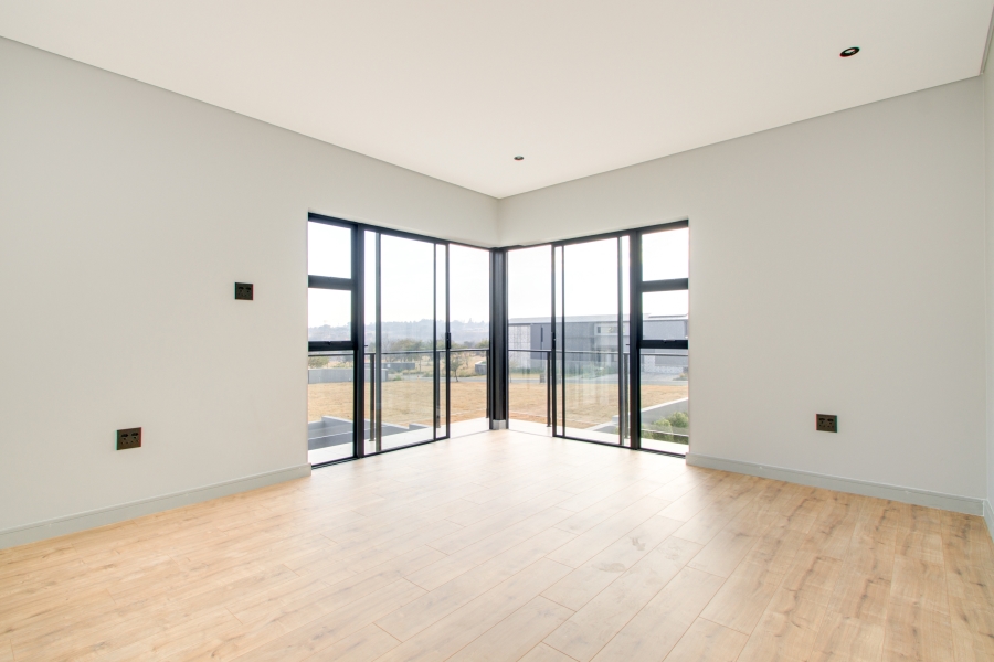 4 Bedroom Property for Sale in Helderfontein Estate Gauteng