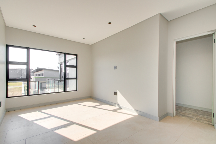 4 Bedroom Property for Sale in Helderfontein Estate Gauteng