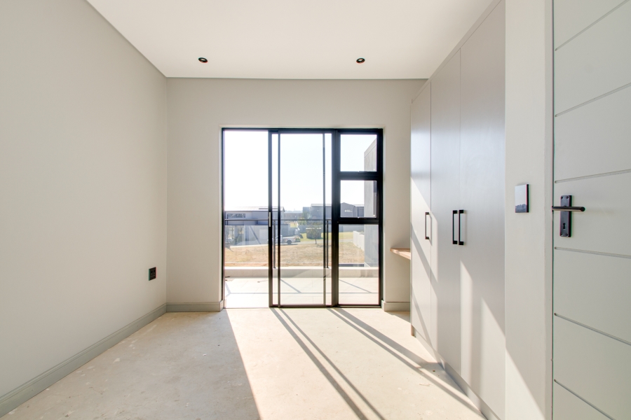 4 Bedroom Property for Sale in Helderfontein Estate Gauteng