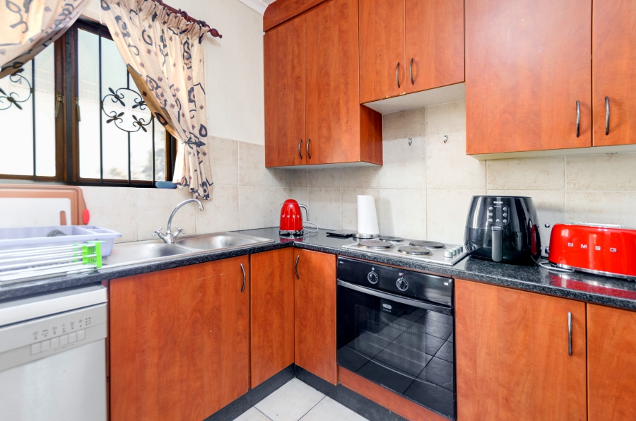 2 Bedroom Property for Sale in Paulshof Gauteng