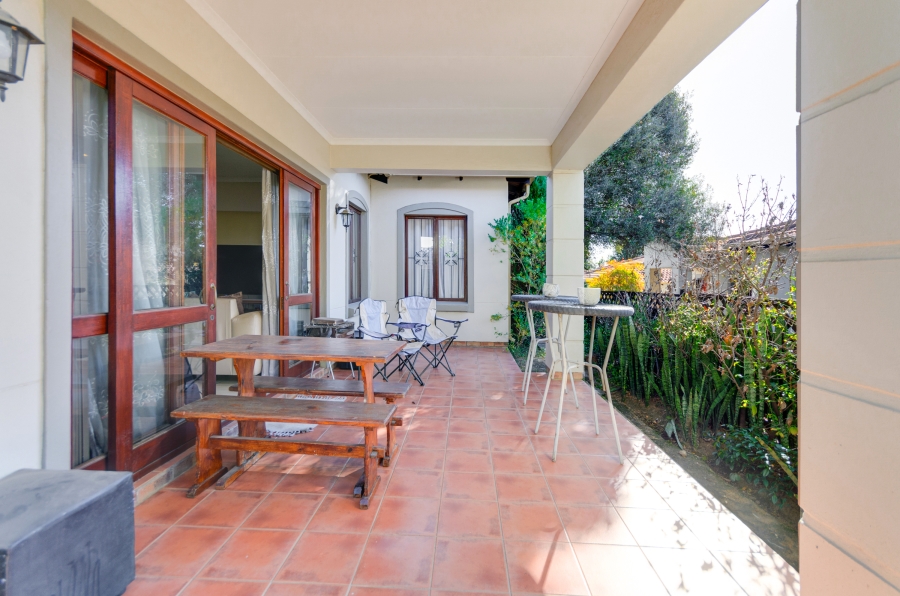 2 Bedroom Property for Sale in Paulshof Gauteng