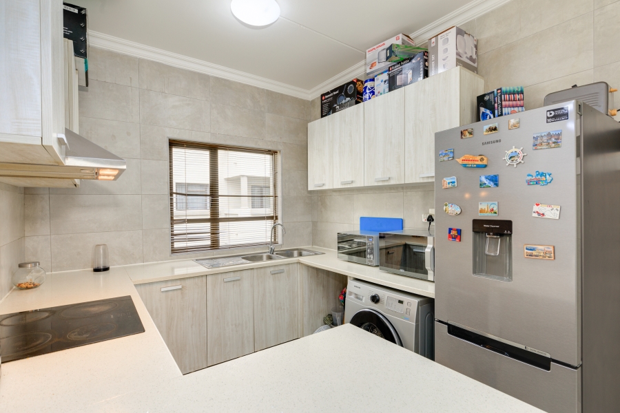 2 Bedroom Property for Sale in Broadacres Gauteng