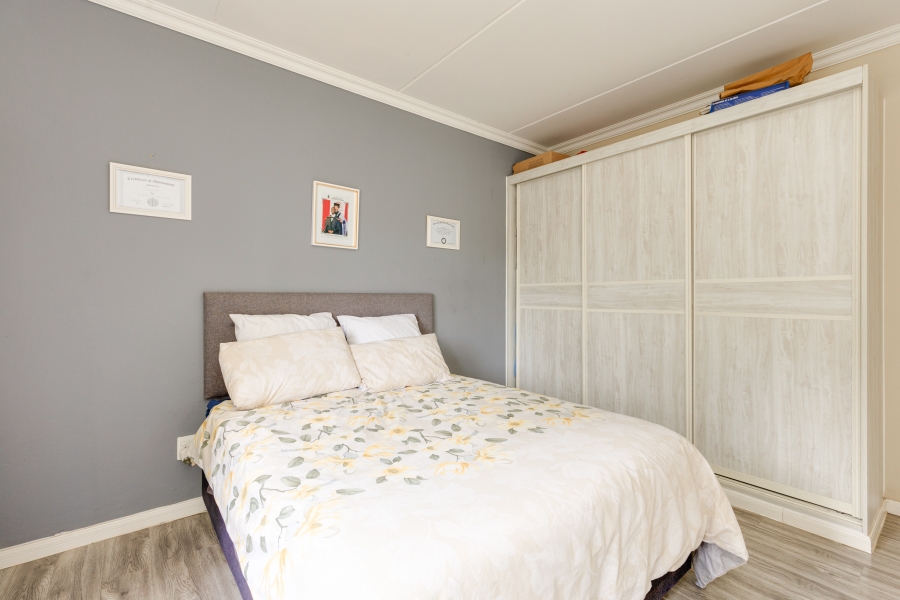 2 Bedroom Property for Sale in Broadacres Gauteng