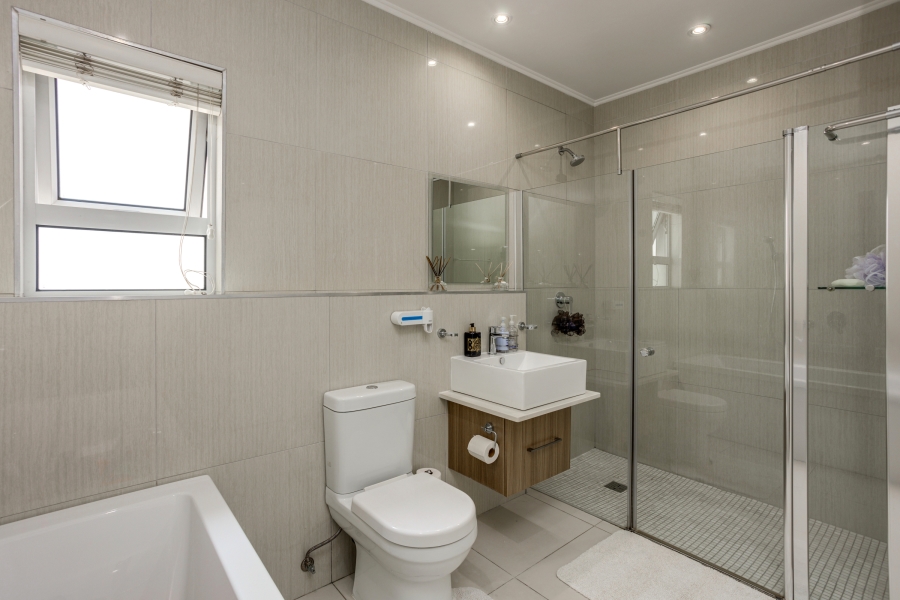 3 Bedroom Property for Sale in Bryanston Gauteng