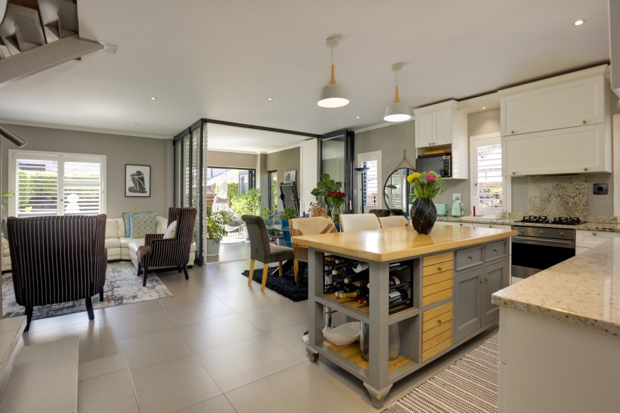 3 Bedroom Property for Sale in Bryanston Gauteng