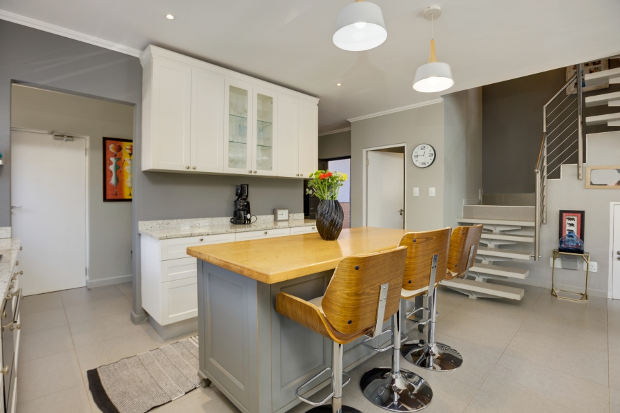 3 Bedroom Property for Sale in Bryanston Gauteng