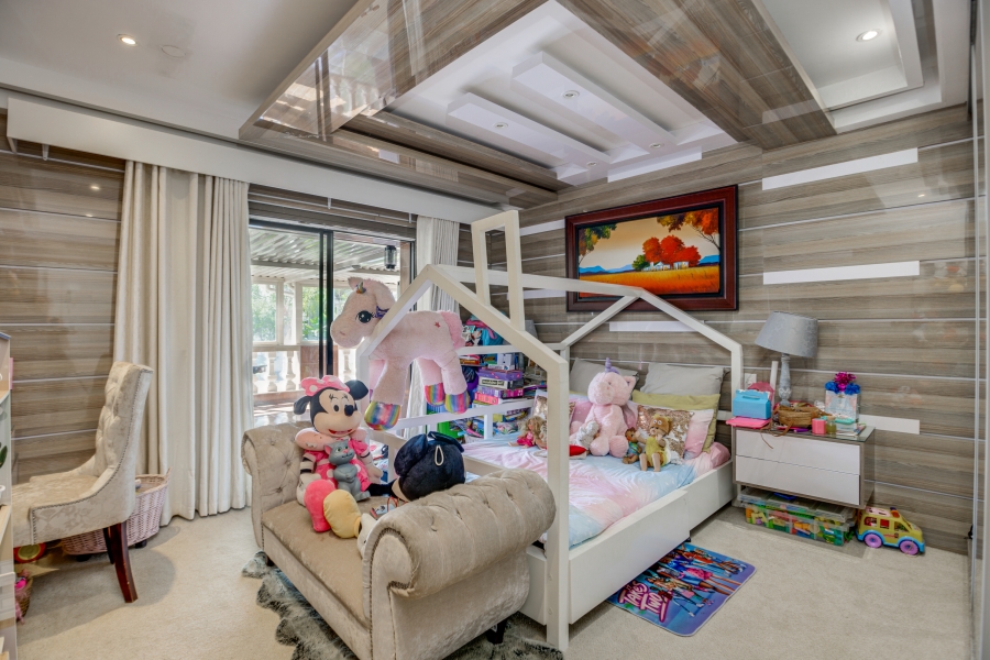 5 Bedroom Property for Sale in Bryanston Gauteng