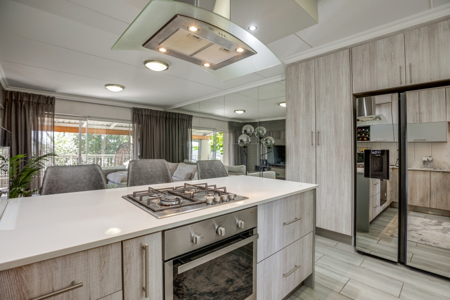 2 Bedroom Property for Sale in Fourways Gauteng