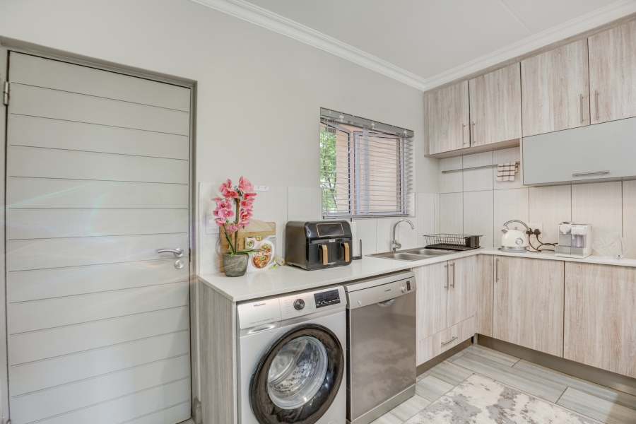 2 Bedroom Property for Sale in Fourways Gauteng