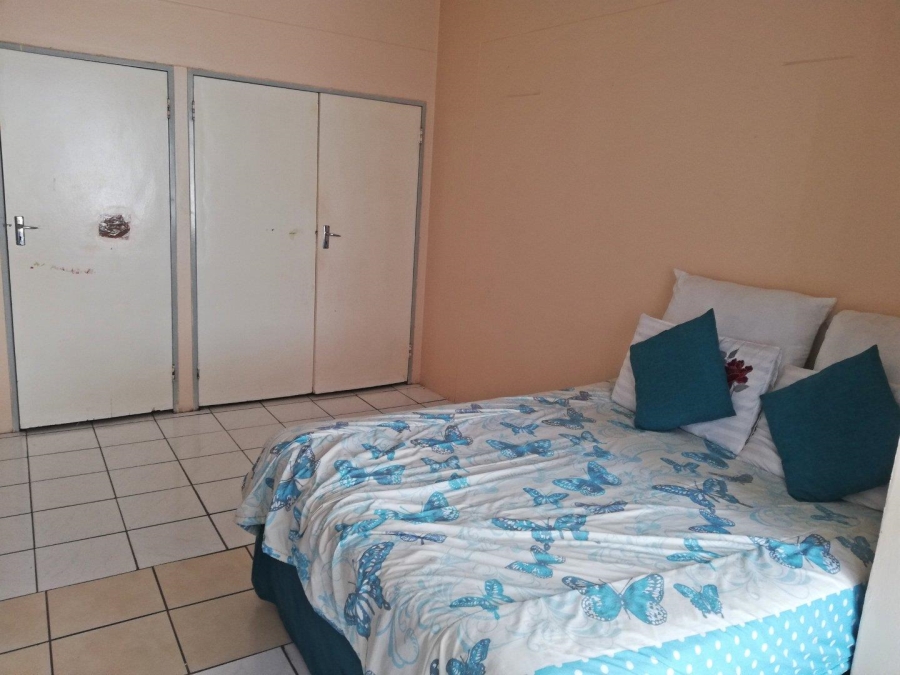 1 Bedroom Property for Sale in Krugersdorp Gauteng