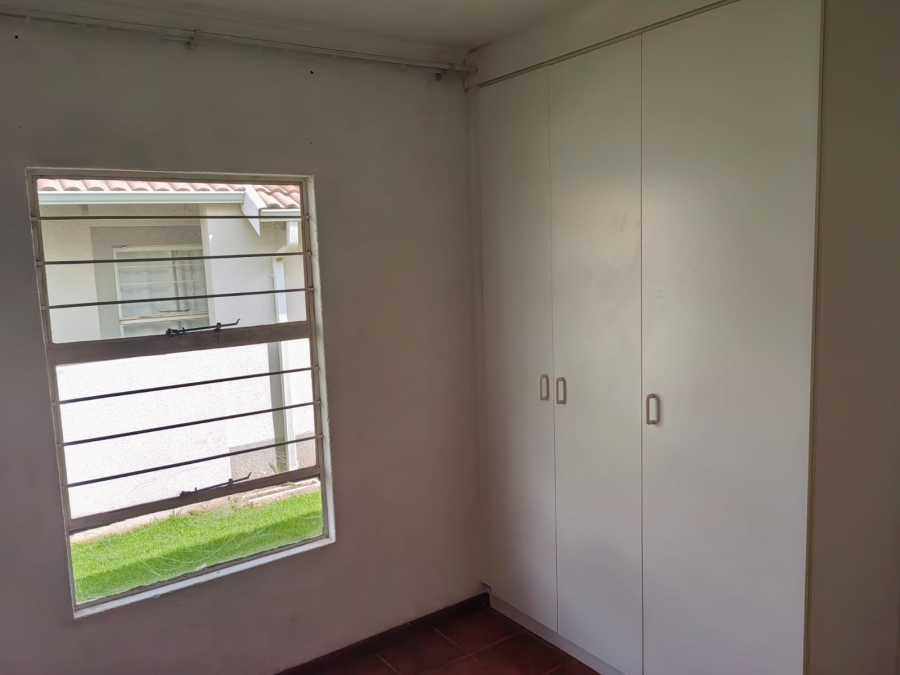 2 Bedroom Property for Sale in Aureus Gauteng