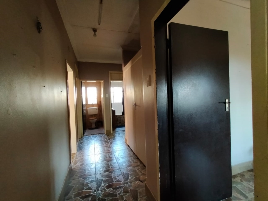 3 Bedroom Property for Sale in Westonaria Gauteng