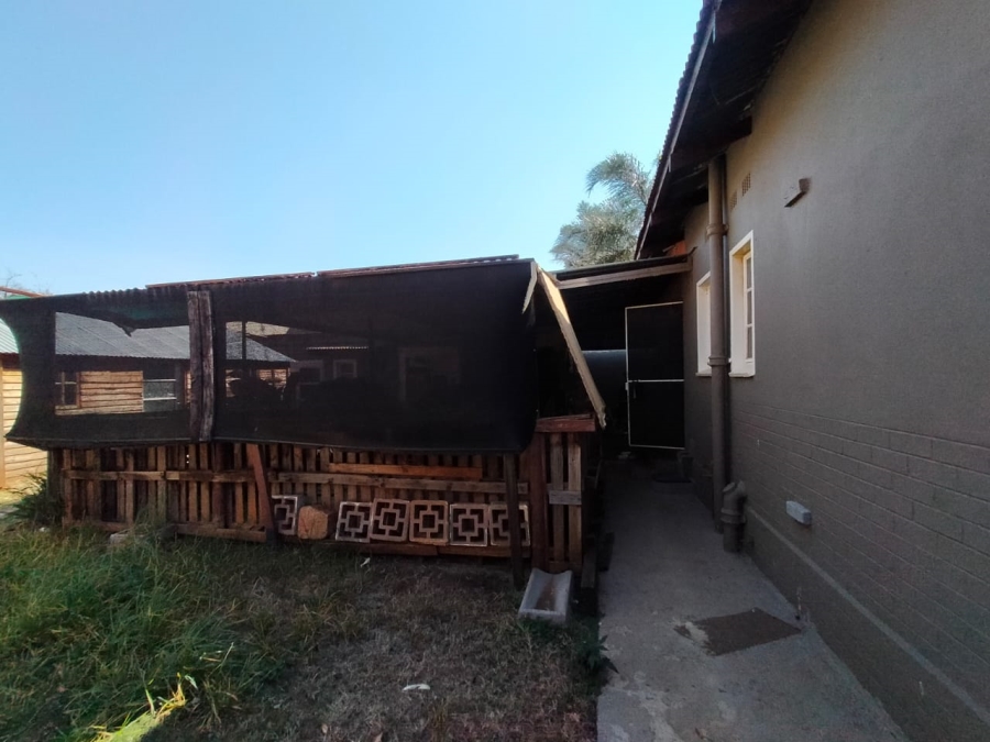 3 Bedroom Property for Sale in Westonaria Gauteng