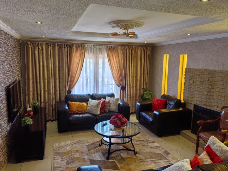 3 Bedroom Property for Sale in Kagiso Gauteng